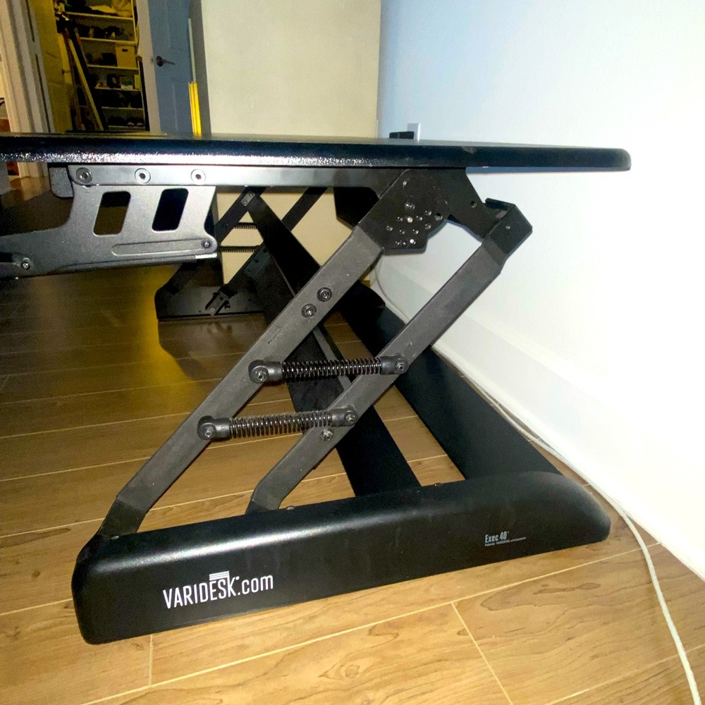 Varidesk black